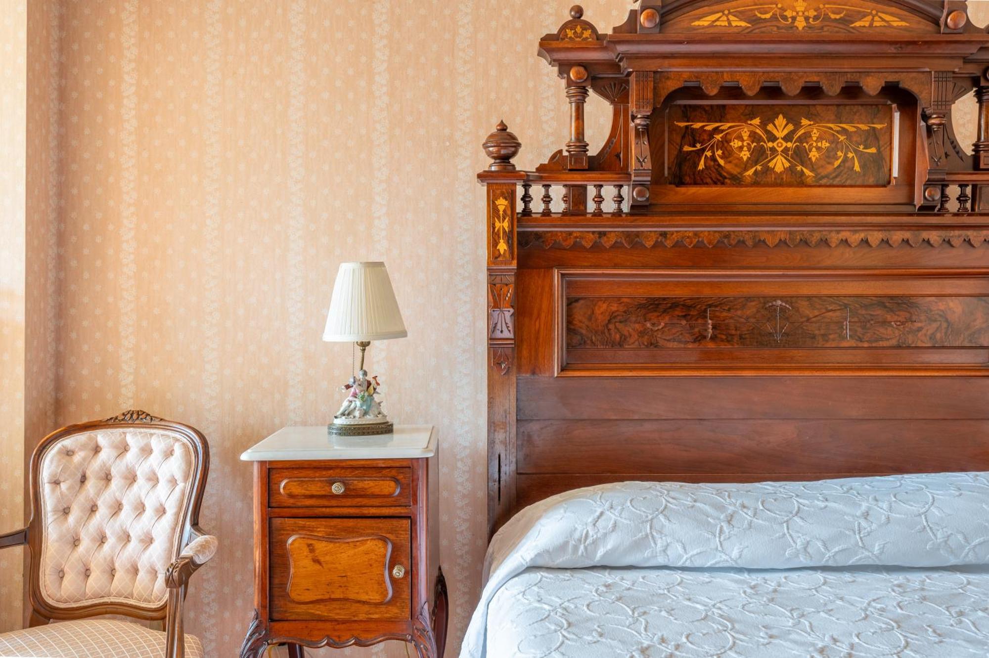 Martine Hotel 3*